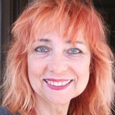 _Daniela - Selbstständigkeit - Hellsehen & Wahrsagen - Psychologische Soforthilfe - Arbeiten mit dem Inneren Kind - Andere Sprachen